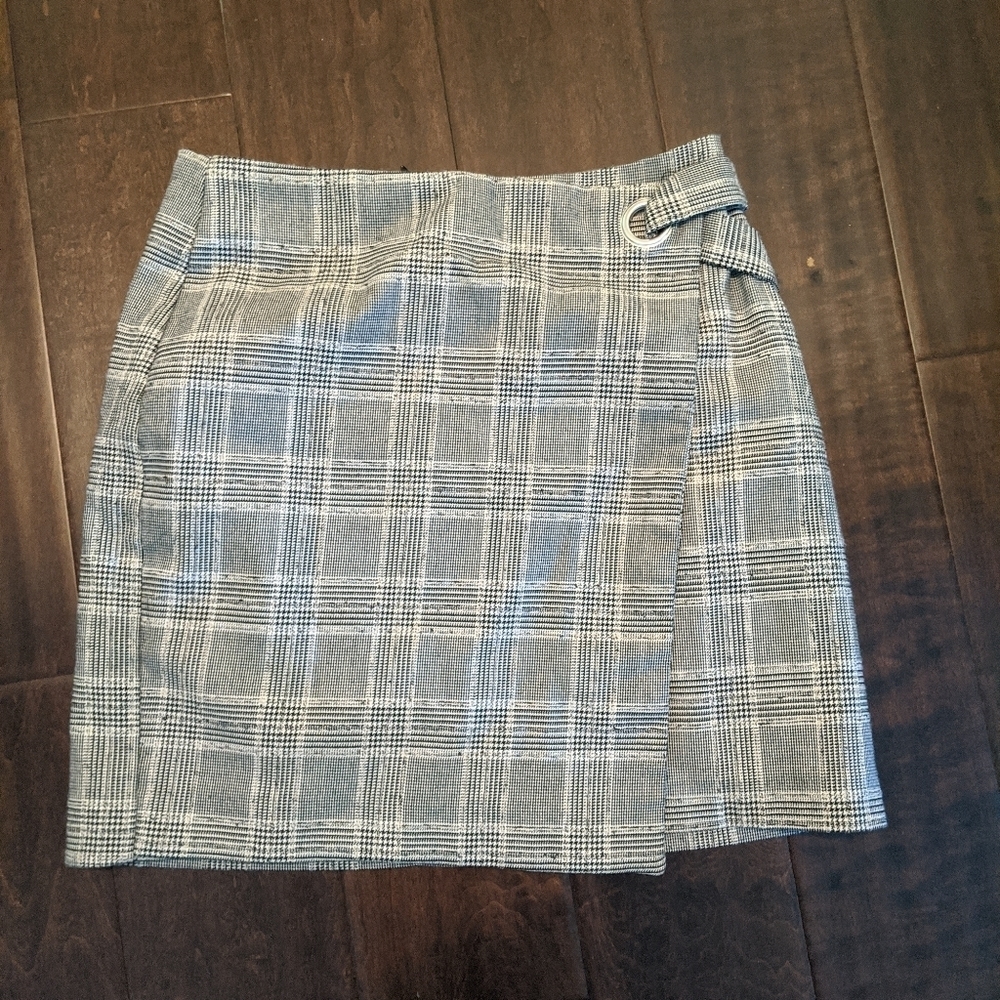 H&M Plaid Wrap Mini Skirt Grey | Drape Front Preppy Skirt Size 6